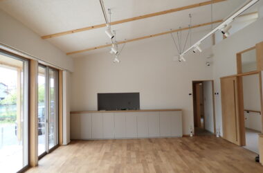 エール油山(老健施設）